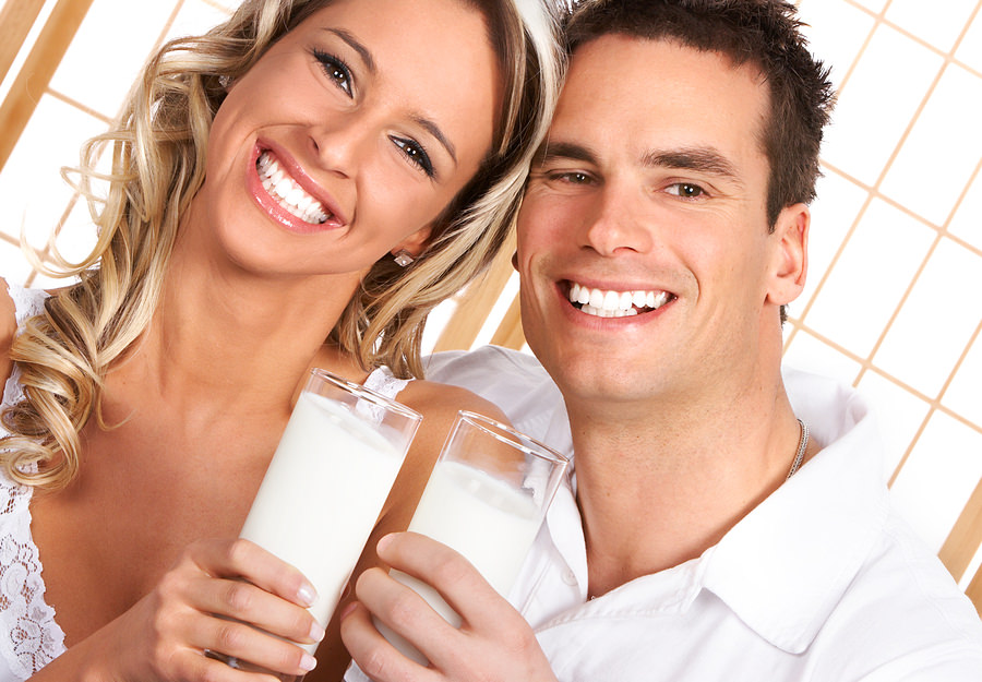 bigstock-Couple-Drinking-Milk-4082213