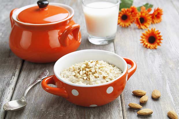 bigstock-Oatmeal-With-Almonds-55047107