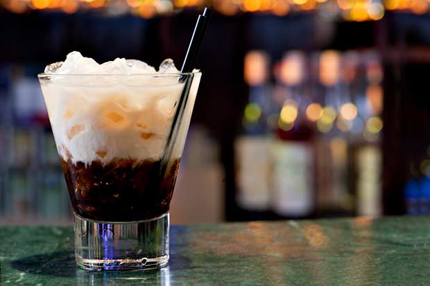 bigstock-White-russian-cocktail-on-the--44247091