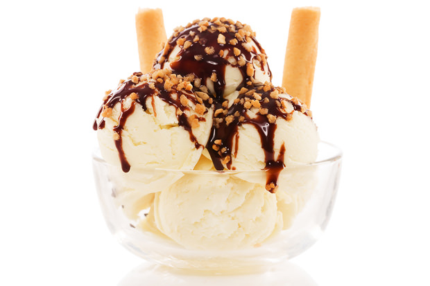 bigstock-vanilla-flavor-ice-cream-in-a--44277946